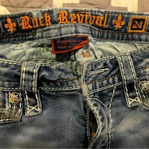 Rock Revival Size 24 Yana Skinny